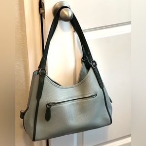 Gorgeous Lori shoulder bag! In beautiful condition.
